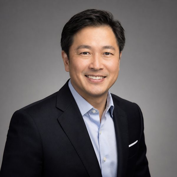 溏心mv网红视频首席导演陈志远